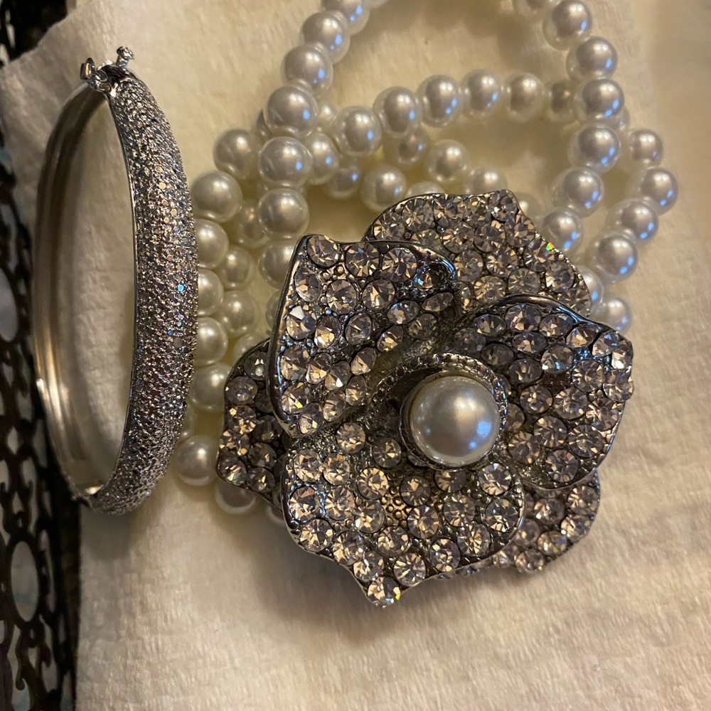 (2) Bracelets